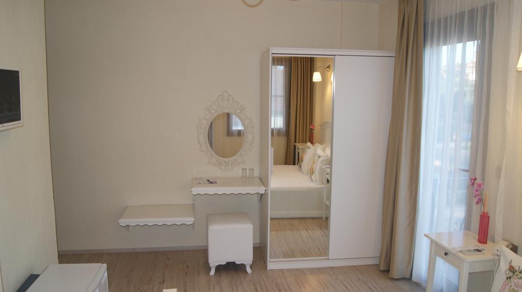 Ender Hotel (Adults Only) Ayvalı Eksteriør bilde