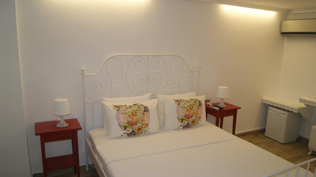 Ender Hotel (Adults Only) Ayvalı Eksteriør bilde