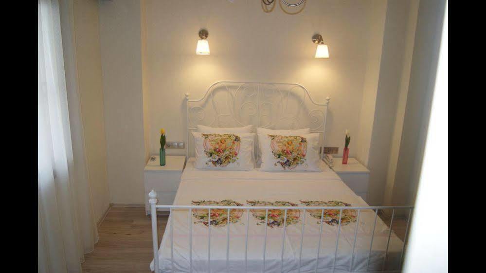 Ender Hotel (Adults Only) Ayvalı Eksteriør bilde